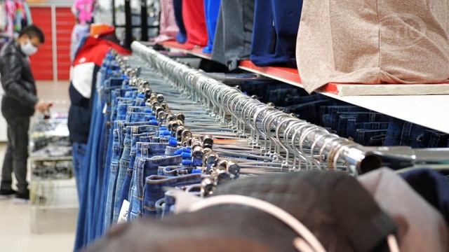 Магазин «СМЕШНЫЕ ЦЕНЫ» смотреть онлайн