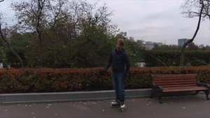 Разворот на переднем и заднем колесе | Школа роликов RollerLine Роллерлайн в Москве