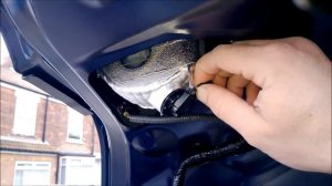 How to Change Replacement Reverce Bulbs on LED 760LM. MAZDA 6 2013 + лед лампа на свет заднего хода