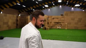 ПРОБИВАЕМ БРЕВНОМ НА ЦЕПЯХ ВСЁ ПОДРЯД!