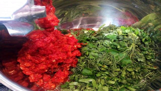 Острая закуска из помидоров и перца без варки