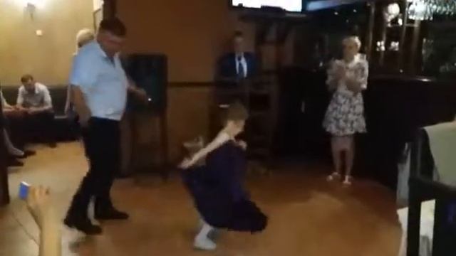 Свадебный подарок дядю от племянницы смотреть онлайн