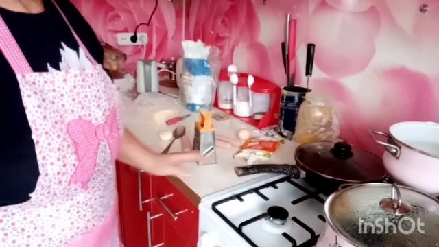 Одной сосиской накормите всю семью.... смотреть онлайн