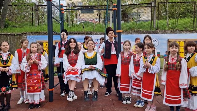 народна песен "Слънце зайде", БТЛ "Васил Левски", гр. Кишинев