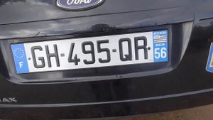 Особенности крепления номера во Франции