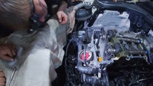 М 274 Установка головки Mercedes-Benz.Installing the head,Installation des Kopfes