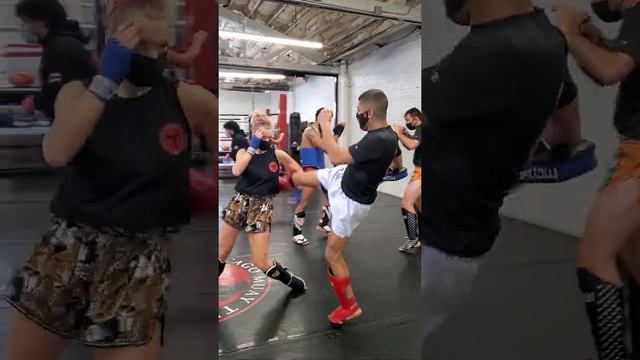 Muay Thai spinning elbow (to the inside)