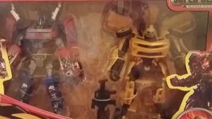 Новая игрушка Оптимус и Бамблби. Распаковка трансформера Оптимус Прайм Игры с трансформерами (1)