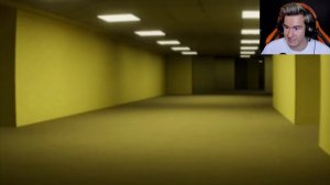 КТО-ТО СЛЕДИТ ЗА МНОЙ В ЗАЗЕРКАЛЬЕ ★ The Complex: Found Footage Backrooms