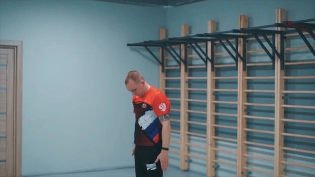 Суставная разминка-зарядка от тренера детской гимнастики Павла Сергеевича. смотреть онлайн