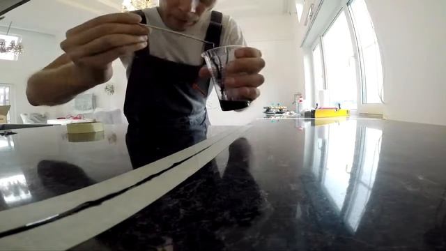 Монтаж столешницы из камня на кухню. Гранит Матрикс (Matrix) смотреть онлайн