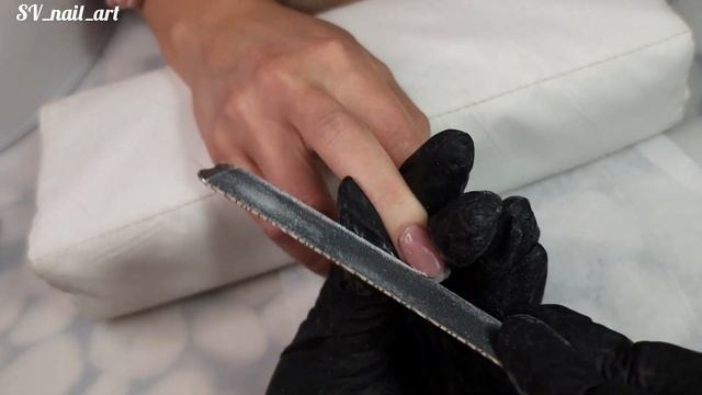 Моделирование ногтей без форм / Выкладной френч / Переношенные ногти - Маникюр на модели.