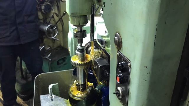 Зубонарезной станок, ТехноМастер смотреть онлайн