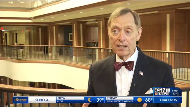 Washburn University sees drop in international enrollment due to "visa issues" смотреть онлайн