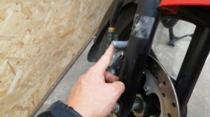 Bajaj Boxer 150 Disc Обслуживание переднего тормоза