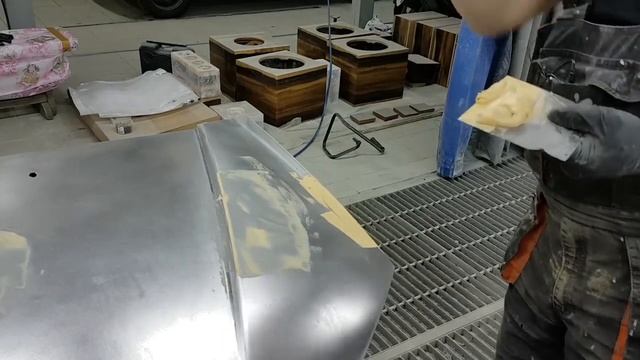 Ремонт капота шпаклевание 3/9, уроки шпаклевания, техники и советы смотреть онлайн