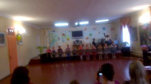 один серый другой белый