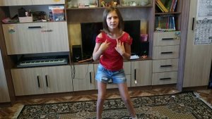 Танцы под фонарём