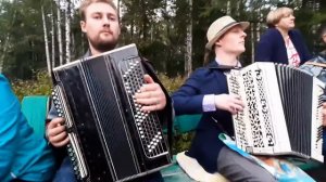 Народное трио "Гармошечка-говорушечка" в Удельном Парке