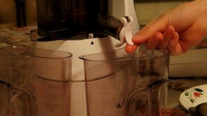 Сок за минуту! Обзор шнековой соковыжималки Kitfort КТ-1104-1