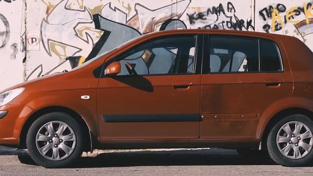 Nikon D5200 64Mbps + Flaat 11 - LUT Graded in DaVinci Resolve 12 смотреть онлайн