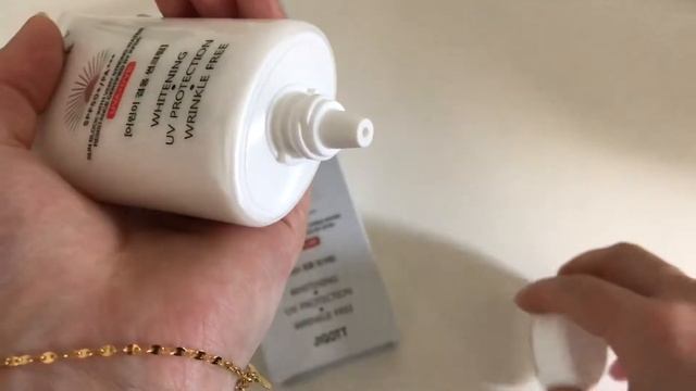 Jigott Whitening UV Sun Block Review смотреть онлайн