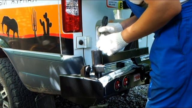 Инструкция по установке калитки запаски силового бампера РИФ смотреть онлайн