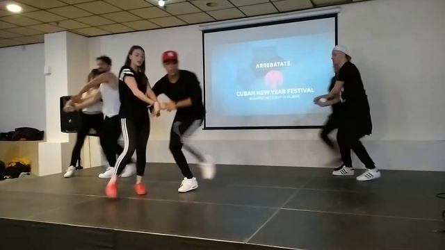 Osmani Segura partner work Arrebátate festival 2017 смотреть онлайн
