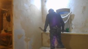 Как реанимировать гипсовую штукатурку    Способ с сушкой и жидким мылом