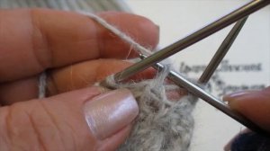 Из пуха норки - Двухсторонняя шапочка спицами с ажурной планкой и оригинальной макушкой