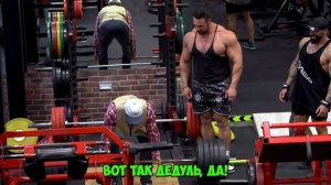 Мастер Спорта притворился ДЕДОМ в Зале DUBAI | Old Man Prank