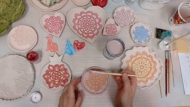 МК/Гончарная мастерская/Декорирование тарелочки ангобом и глазурью/Занятие № 2