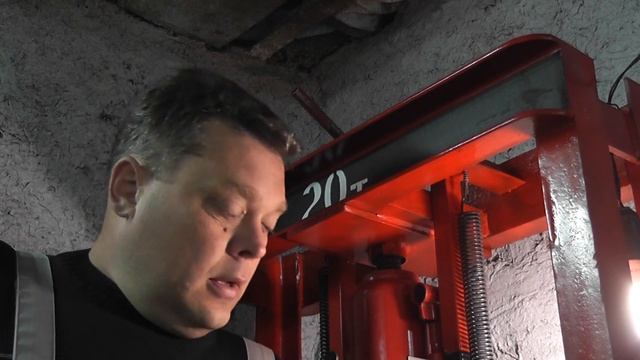 Гидравлический пресс до 20 тонн своими руками. Как делал, из чего, почему и для чего. смотреть онлайн