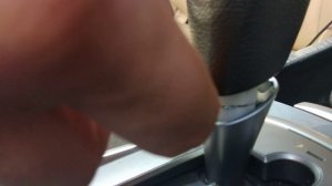 снятие ручки акпп субару трибека, subaru tribeca gearbox knob removal