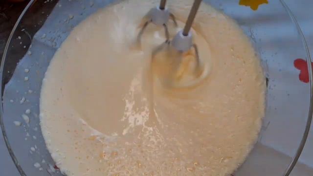 ?БАНАНОВИЙ ПИРІГ | з насиченим смаком та ароматом банана | Абетка рецептів смотреть онлайн