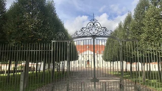 Путешествие по земле Бранденбург. Гостевой дом правительства Германии - Дворец Мезеберг.