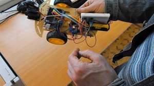 Моя машинка на ардуино уно. Маленький обзор / Overview arduino 2WD Smart Robot Car Kit