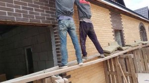 Утепляем армопояс стекловатой + лайфхак ?