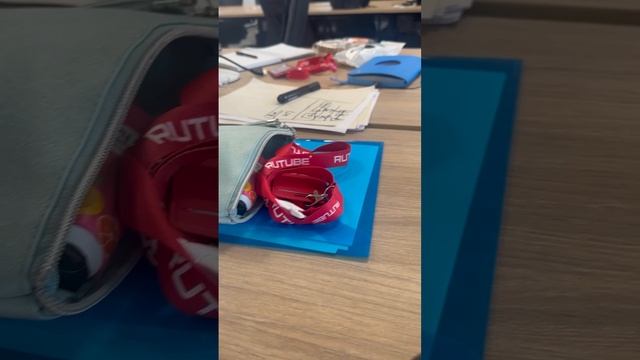 клип парам пам