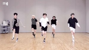 TOMORROW X TOGETHER - MOA Dance Mirrored