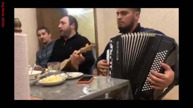 (Мошная Аварская песня на пандуре). Абдула Магомедчиев"чёрные глаза" смотреть онлайн