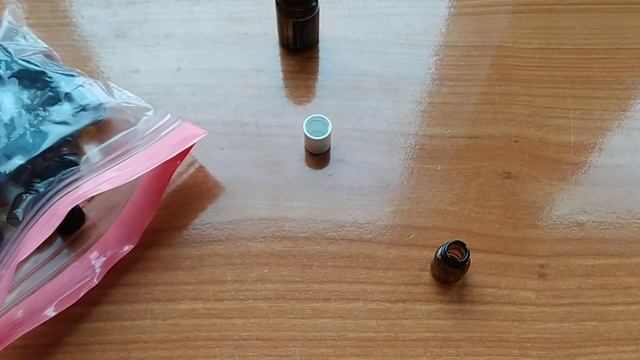 Как разбавлять масла. Как делать смесь для точечного нанесения из эфирных масел.