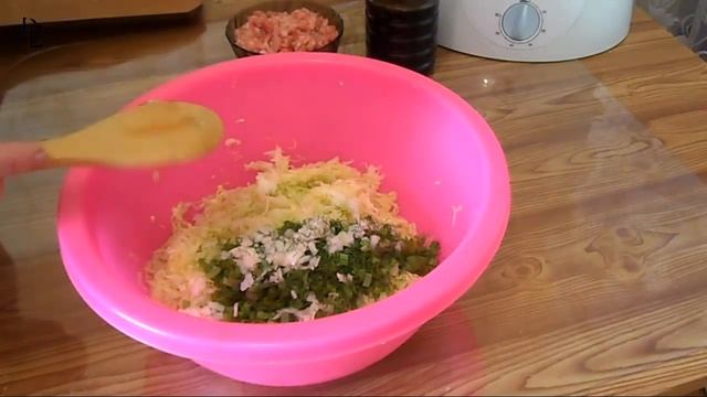 Пян-се или пигоди паровые пирожки (왕만두). Корейская кухня. Wangmandu.