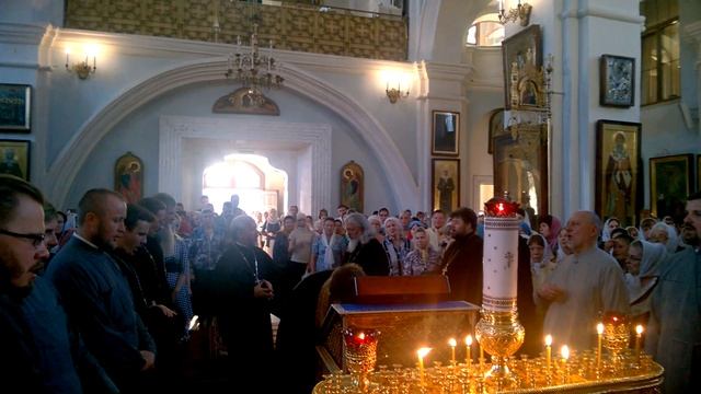 Величание Рождеству Предтечи Крестителя Господня Иоанна после всенощного бдения : собор Святого Дух смотреть онлайн