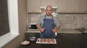 Куриные рулеты с черносливом и орехами.