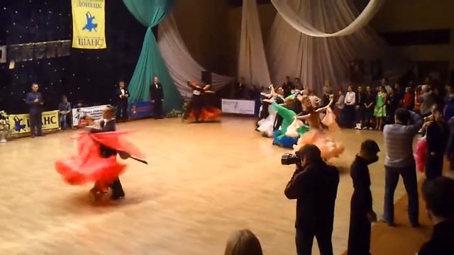 Roman Nagibin - Daria Kotenko V. Waltz Zvezdy Parketa 2012 смотреть онлайн