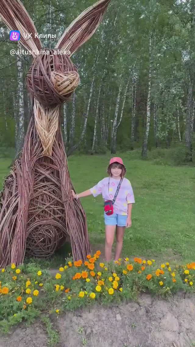 Летние прогулки. Арт-объекты. Гилевская роща.  #дети #весело #поделки #kids #crafts #creativity