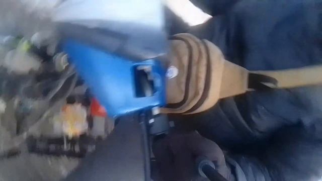 весна на скутере по асфальту. смотреть онлайн