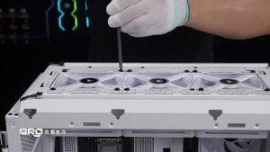 「BRO」4K PC Build Corsair 5000T White Custom Family Bucket.AIO 海盗船5000T 白色机箱改装海盗船主题#pcbuild