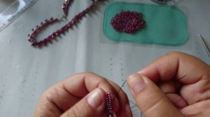 Колье и браслет "Нежность" из бисера и ронделей